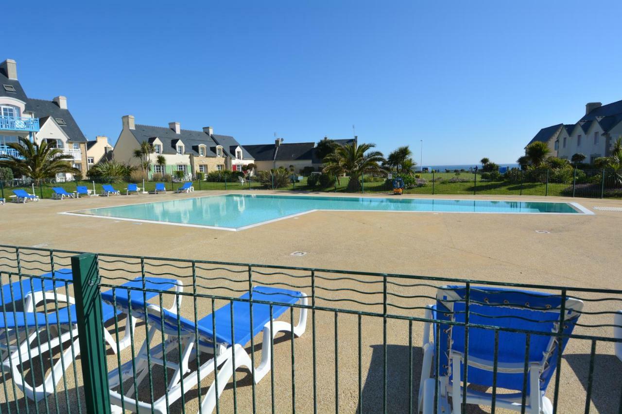 Vacances A L Ocean - T4 Grand Balcon Tout Confort - Wifi Et Parking Gratuits - Mer Plage Piscine A Environ 25 M - Centre Ville, Tous Commerces, Marche, Et Port A 10 Minutes A Pied En Longeant La Mer Guilvinec Extérieur photo