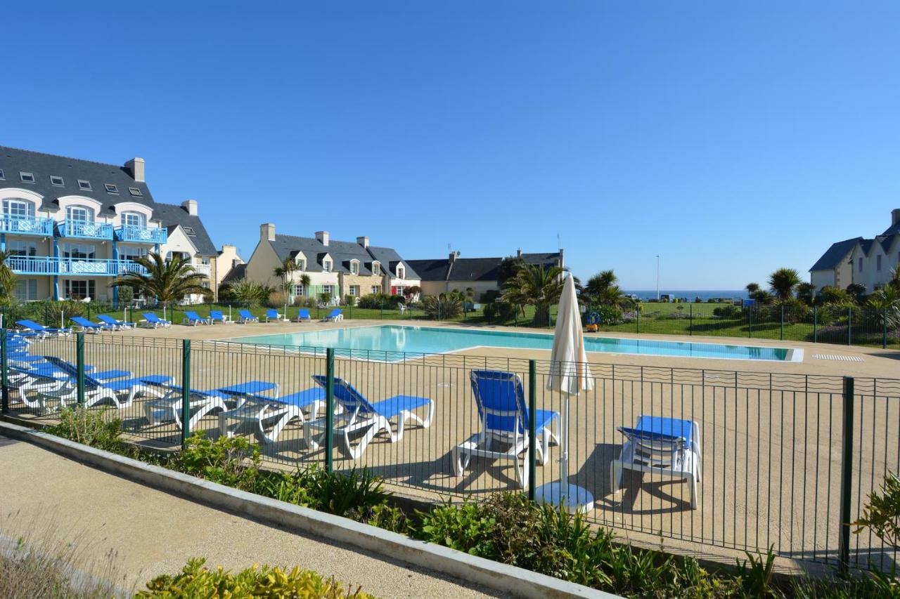 Vacances A L Ocean - T4 Grand Balcon Tout Confort - Wifi Et Parking Gratuits - Mer Plage Piscine A Environ 25 M - Centre Ville, Tous Commerces, Marche, Et Port A 10 Minutes A Pied En Longeant La Mer Guilvinec Extérieur photo